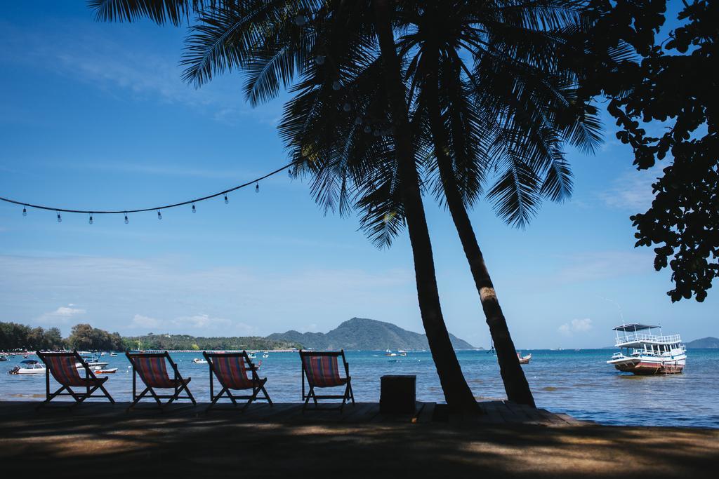 Rawai View Beachfront Exterior foto