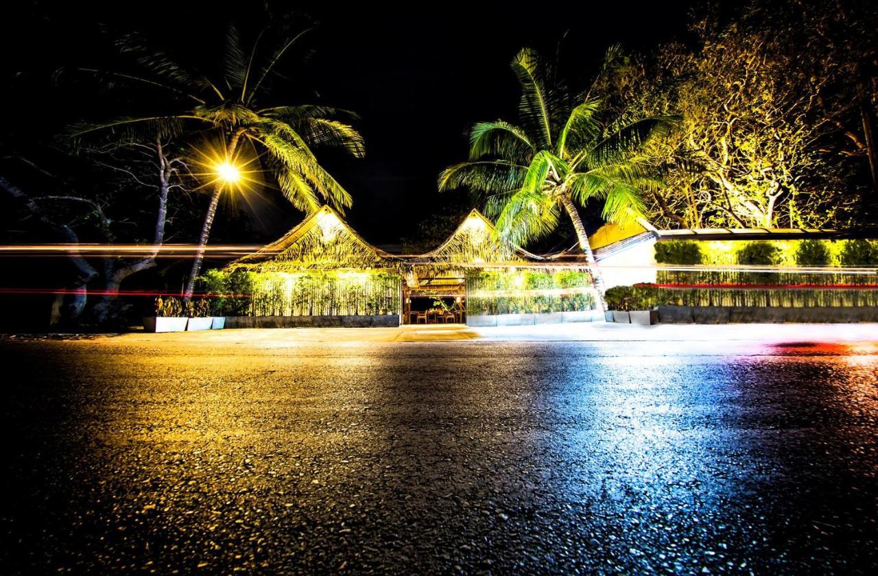 Rawai View Beachfront Exterior foto