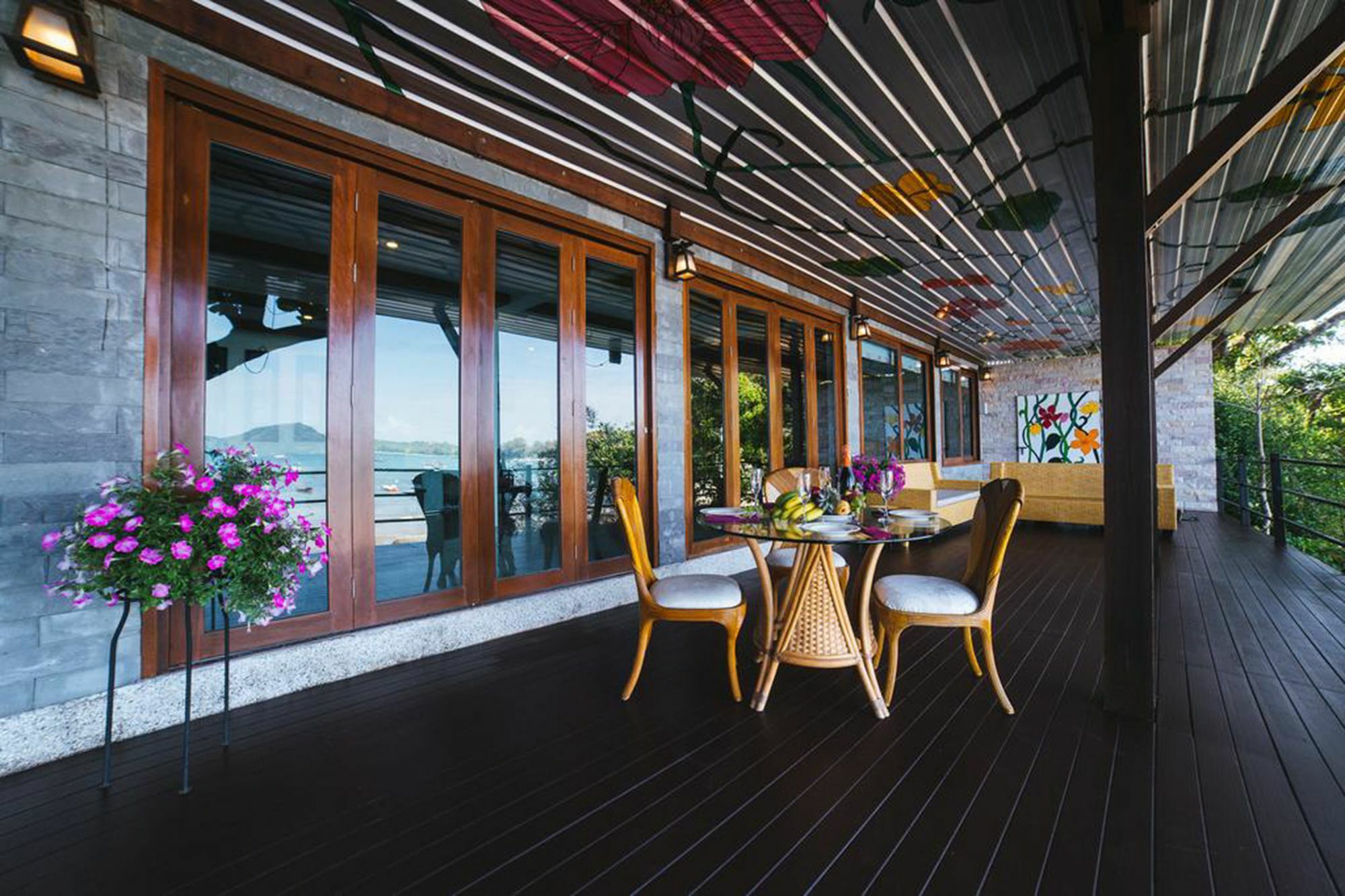 Rawai View Beachfront Exterior foto